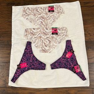 MaidenForm hipsters (2) & thongs (2). size: Large